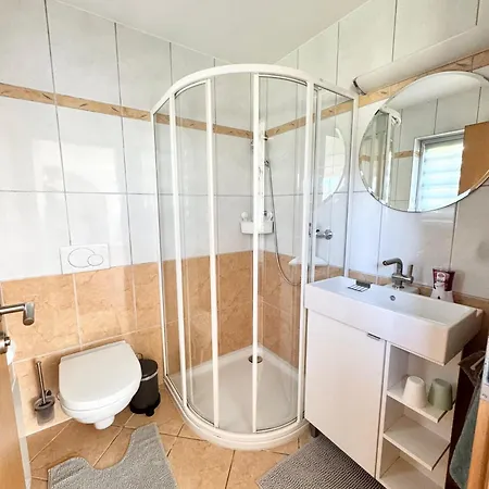 Lars Apartment *